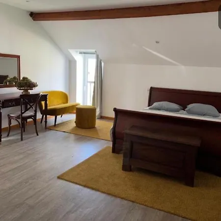 Chateau Saintonge Casa de Férias Le Chevain