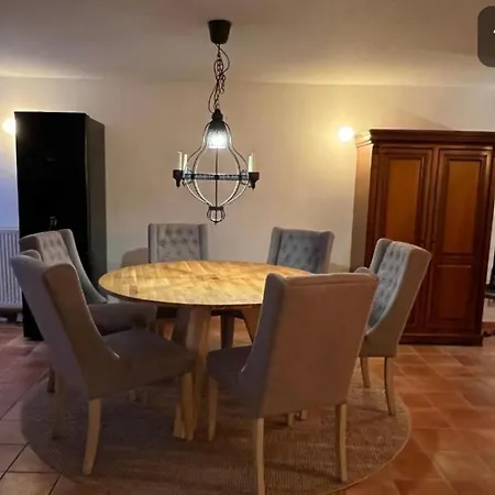 בית נופש Chateau Saintonge *