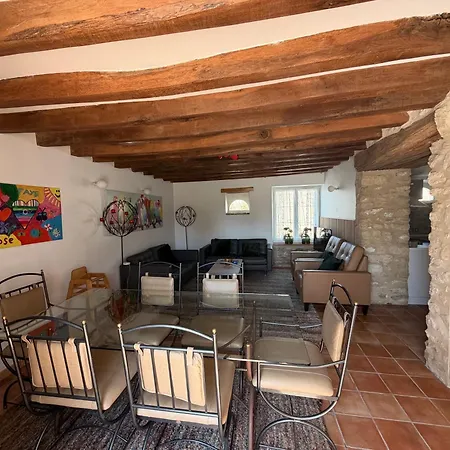 Σπίτι διακοπών House 2 Bedroom 2 Bathroom Chateau Saintonge Le Chevain