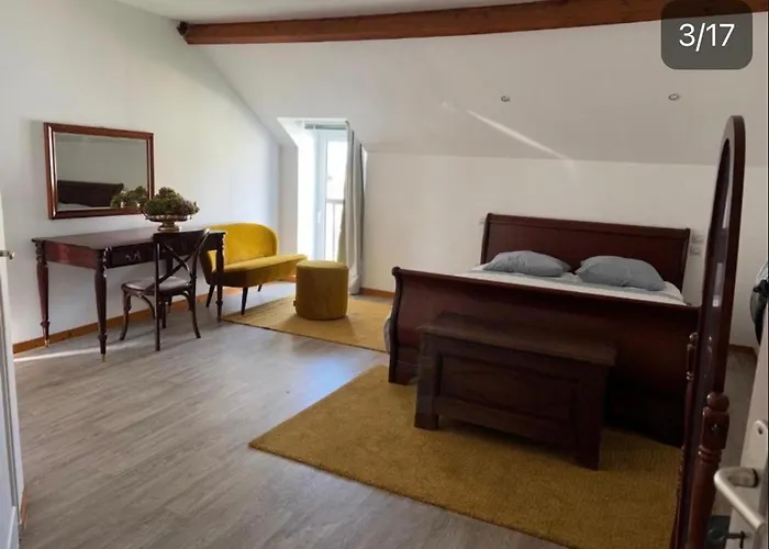 Chateau Saintonge 別荘 Le Chevain